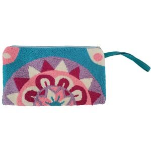 NWT‎ Wuitusu Estrella Handmade Wayuu Punch-needle Clutch
